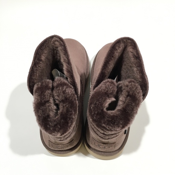 UGG ADRIA CLASSIC MINI BOOTS -STORMY GRAY SUEDE / SHEEPSKIN -WOMEN’S US 6 -NEW - Picture 6 of 8